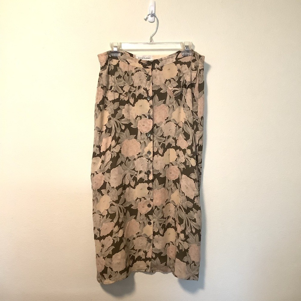 Vintage Anne Klein ll size 12 button floral 100%‎ silk midi skirt lined skirt